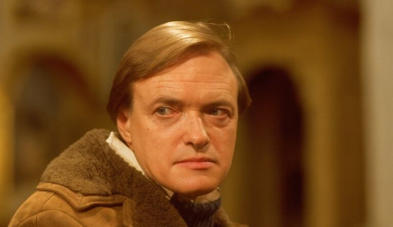 James Bolam